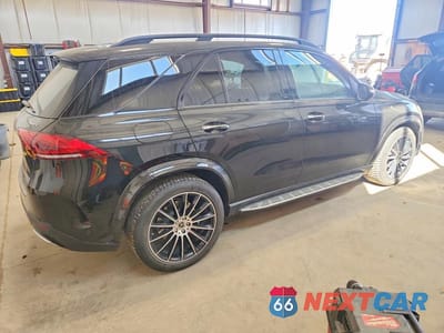 Trzecie zdjęcie samochodu z tyłu: 2023 MERCEDES-BENZ GLE 450 4MATIC VIN:4JGFB5KB0PA847701 - miniatura