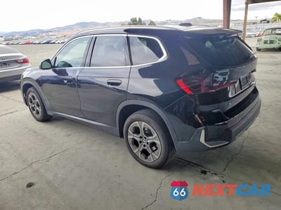 Drugie zdjęcie samochodu z przodu: 2023 BMW X1 XDRIVE28I VIN:WBX73EF01P5X37072 - miniatura