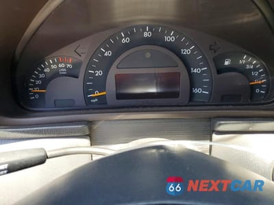 Zdjęcie 9 z 13 samochodu: 2002 MERCEDES-BENZ C 320 VIN:WDBRF64J62F285393 - miniatura
