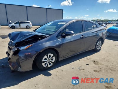 2017 TOYOTA PRIUS FOUR JTDKARFU2H3054382 - główne zdjęcie licytacji z USA - miniatura
