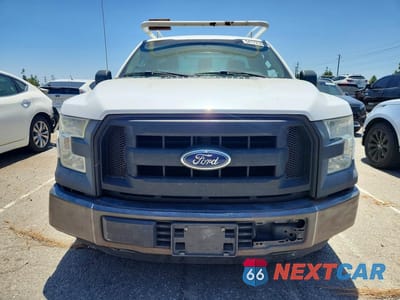 Piąte zdjęcie samochodu w środku: 2016 FORD F150 VIN:1FTMF1C88GKD34654 - miniatura