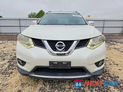 Piąte zdjęcie samochodu w środku: 2015 NISSAN ROGUE SL VIN:5N1AT2MV5FC819974 - miniatura