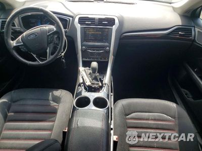 Zdjęcie 8 z 12 samochodu: 2013 FORD FUSION SE VIN:3FA6P0H96DR337163 - miniatura