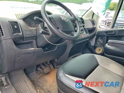 Zdjęcie 8 z 13 samochodu: 2021 RAM PROMASTER 1500 DELIVERY VAN VIN:3C6LRVAG0ME560195 - miniatura