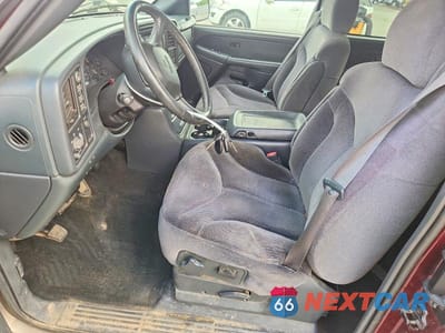 Zdjęcie 7 z 12 samochodu: 2002 GMC NEW SIERRA K1500 VIN:2GTEK19T021332904 - miniatura