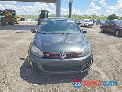 Piąte zdjęcie samochodu w środku: 2013 VOLKSWAGEN GTI VIN:WVWGV7AJ1DW122305 - miniatura