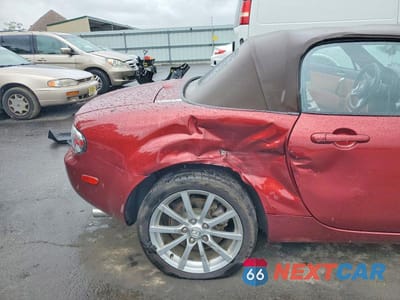 Zdjęcie 10 z 12 samochodu: 2006 MAZDA MX-5 MIATA VIN:JM1NC25F960113816 - miniatura