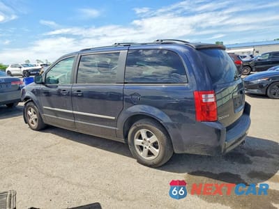 Drugie zdjęcie samochodu z przodu: 2010 DODGE GRAND CARAVAN SXT VIN:2D4RN5D13AR273131 - miniatura