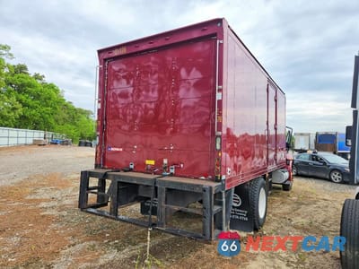 Czwarte zdjęcie samochodu z boku: 2014 INTERNATIONAL 4300 BOX TRUCK VIN:3HAMMAAN2EL766629 - miniatura