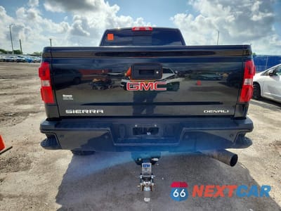 Zdjęcie 6 z 12 samochodu: 2016 GMC SIERRA K2500 DENALI VIN:1GT12UE85GF298248 - miniatura