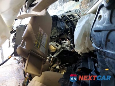 Zdjęcie 8 z 12 samochodu: 2012 TOYOTA RAV4 BASE VIN:JTMBF4DV7CD045342 - miniatura