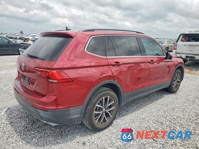 Trzecie zdjęcie samochodu z tyłu: 2019 VOLKSWAGEN TIGUAN SE VIN:3VV3B7AX0KM073446 - miniatura