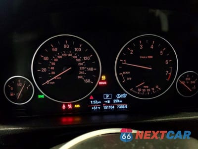 Zdjęcie 9 z 12 samochodu: 2015 BMW 320 I VIN:WBA3B1G54FNT02298 - miniatura