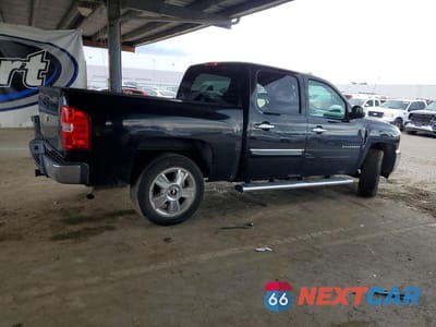 Trzecie zdjęcie samochodu z tyłu: 2013 CHEVROLET SILVERADO C1500 LT VIN:3GCPCSE02DG186376 - miniatura