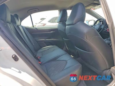 Zdjęcie 10 z 12 samochodu: 2021 TOYOTA CAMRY SE VIN:4T1G11AK0MU427562 - miniatura