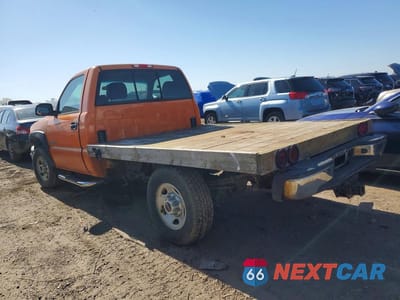 Drugie zdjęcie samochodu z przodu: 2003 GMC NEW SIERRA C2500 VIN:1GTGC24UX3Z312793 - miniatura