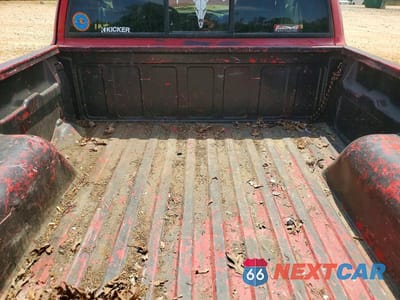 Zdjęcie 10 z 12 samochodu: 1999 CHEVROLET S TRUCK S10 VIN:1GCCT19W0X8160523 - miniatura