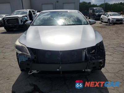 Piąte zdjęcie samochodu w środku: 2018 TOYOTA AVALON XLE PLUS VIN:4T1BK1EB0JU275330 - miniatura