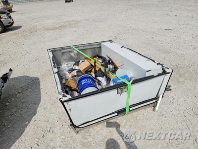 Zdjęcie 12 z 13 samochodu: 2025 TOYOTA TACOMA SR VIN:3TYJDAHN3ST027115 - miniatura