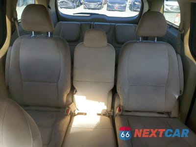 Zdjęcie 10 z 13 samochodu: 2015 KIA SEDONA LX VIN:KNDMB5C10F6074442 - miniatura