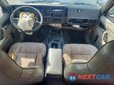 Zdjęcie 8 z 13 samochodu: 1996 JEEP CHEROKEE SPORT VIN:1J4FJ68S6TL316399 - miniatura