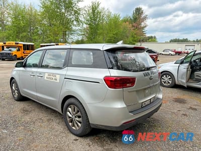 Trzecie zdjęcie samochodu z tyłu: 2019 KIA SEDONA L VIN:KNDMA5C17K6559206 - miniatura
