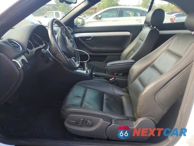Zdjęcie 7 z 12 samochodu: 2009 AUDI A4 2.0T CABRIOLET VIN:WAUAF48H49K010811 - miniatura
