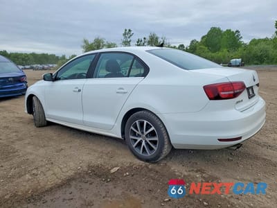 Drugie zdjęcie samochodu z przodu: 2017 VOLKSWAGEN JETTA VIN:3VWDB7AJXHM262738 - miniatura