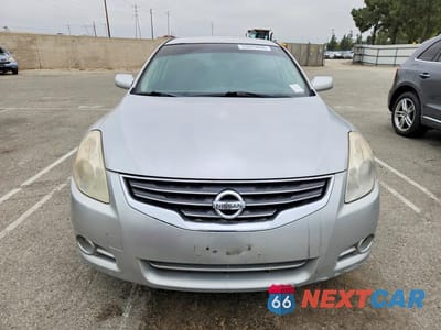 Piąte zdjęcie samochodu w środku: 2012 NISSAN ALTIMA 2.5 VIN:1N4AL2AP3CN432744 - miniatura