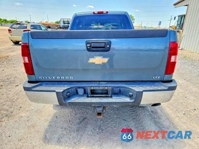 Zdjęcie 6 z 12 samochodu: 2008 CHEVROLET SILVERADO C2500 HEAVY DUTY VIN:1GCHC23K48F204070 - miniatura