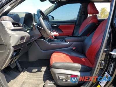 Zdjęcie 7 z 13 samochodu: 2022 TOYOTA HIGHLANDER XSE VIN:5TDLZRBH1NS242407 - miniatura