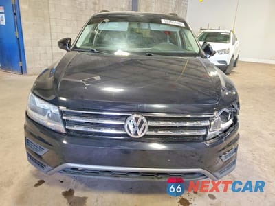 Piąte zdjęcie samochodu w środku: 2021 VOLKSWAGEN TIGUAN S VIN:3VV1B7AX9MM115686 - miniatura