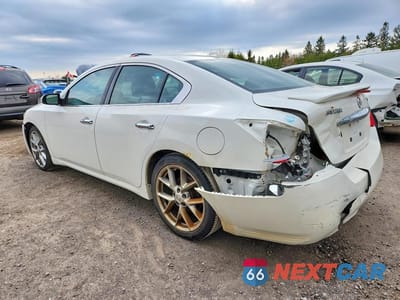 Drugie zdjęcie samochodu z przodu: 2010 NISSAN MAXIMA 3.5 S VIN:1N4AA5AP5AC833129 - miniatura