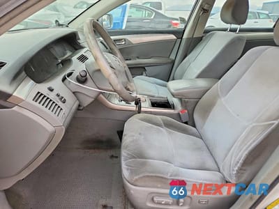 Zdjęcie 7 z 12 samochodu: 2005 TOYOTA AVALON XL VIN:4T1BK36B25U014619 - miniatura