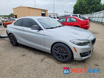 Czwarte zdjęcie samochodu z boku: 2016 BMW 228 I SULEV VIN:WBA1F9C54GV742233 - miniatura