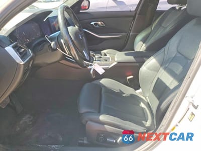 Zdjęcie 7 z 12 samochodu: 2020 BMW 330I VIN:3MW5R1J04L8B24649 - miniatura