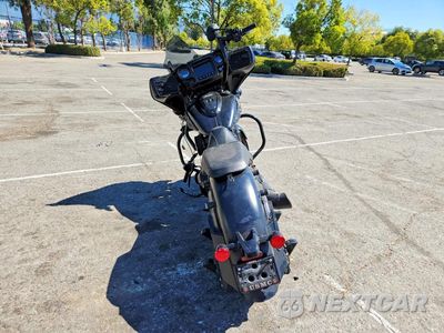 Czwarte zdjęcie samochodu z boku: 2023 INDIAN MOTORCYCLE CO. CHIEFTAIN DARK HORSE VIN:56KTCDBB8P3419596 - miniatura