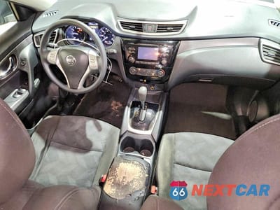 Zdjęcie 8 z 13 samochodu: 2015 NISSAN ROGUE S VIN:KNMAT2MV2FP537921 - miniatura
