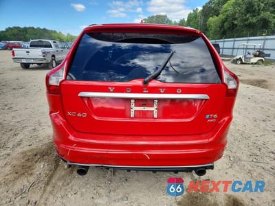 Zdjęcie 6 z 14 samochodu: 2017 VOLVO XC60 T6 R-DESIGN PLATINUM VIN:YV449MRS6H2221764 - miniatura