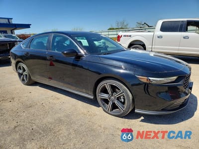 Czwarte zdjęcie samochodu z boku: 2023 HONDA ACCORD HYBRID SPORT VIN:1HGCY2F54PA023369 - miniatura