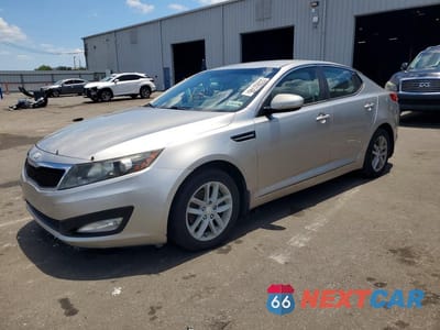 2013 KIA OPTIMA LX KNAGM4A70D5390996 - główne zdjęcie licytacji z USA - miniatura