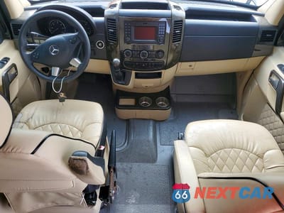 Zdjęcie 8 z 13 samochodu: 2017 MERCEDES-BENZ SPRINTER 3500 VIN:WDAPF4CC1HP531191 - miniatura