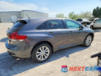 Trzecie zdjęcie samochodu z tyłu: 2015 TOYOTA VENZA LE VIN:4T3BA3BBXFU072933 - miniatura