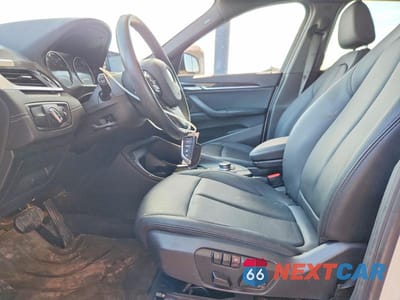 Zdjęcie 7 z 13 samochodu: 2021 BMW X1 SDRIVE28I VIN:WBXJG7C09M5U09209 - miniatura