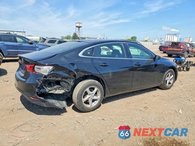 Trzecie zdjęcie samochodu z tyłu: 2018 CHEVROLET MALIBU LS VIN:1G1ZB5ST1JF278077 - miniatura