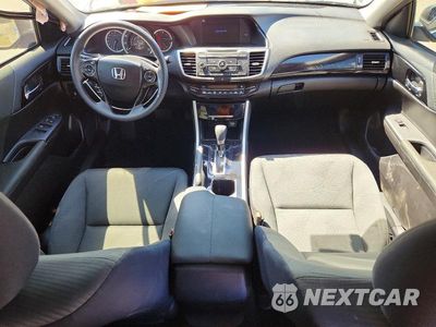 Zdjęcie 8 z 12 samochodu: 2017 HONDA ACCORD LX VIN:1HGCR2F37HA013142 - miniatura