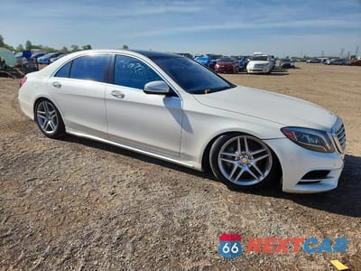 Czwarte zdjęcie samochodu z boku: 2014 MERCEDES-BENZ S 550 4MATIC VIN:WDDUG8FB7EA039048 - miniatura