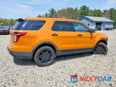 Trzecie zdjęcie samochodu z tyłu: 2014 FORD EXPLORER POLICE INTERCEPTOR VIN:1FM5K8AR1EGC14243 - miniatura