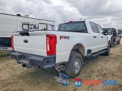 Trzecie zdjęcie samochodu z tyłu: 2026 FORD F250 SUPER DUTY VIN:1FT7W2BT7TEC90356 - miniatura