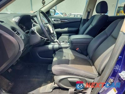 Zdjęcie 7 z 13 samochodu: 2017 NISSAN PATHFINDER S VIN:5N1DR2MM7HC631656 - miniatura